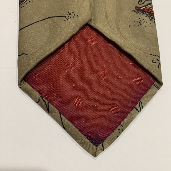 Holiday tie - Picture 5 of 7